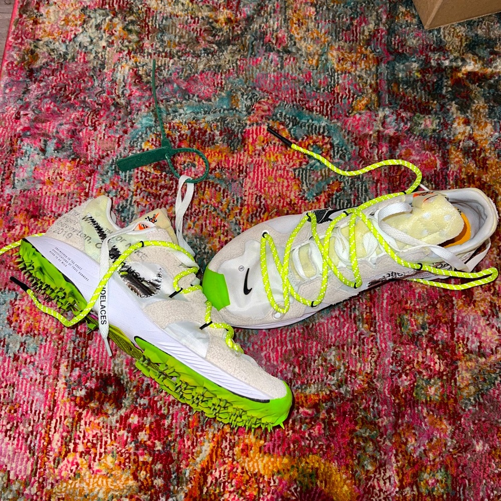 Nike Off-White Zoom Terra Kiger 5 in great condition